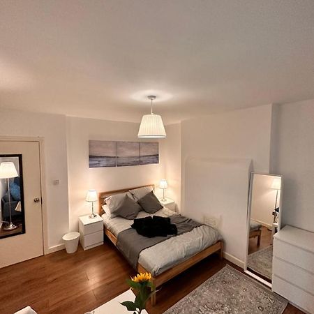 Perfect Family Home Next To London Bridge Exteriér fotografie