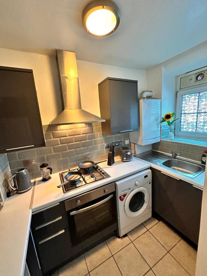 Perfect Family Home Next To London Bridge Exteriér fotografie